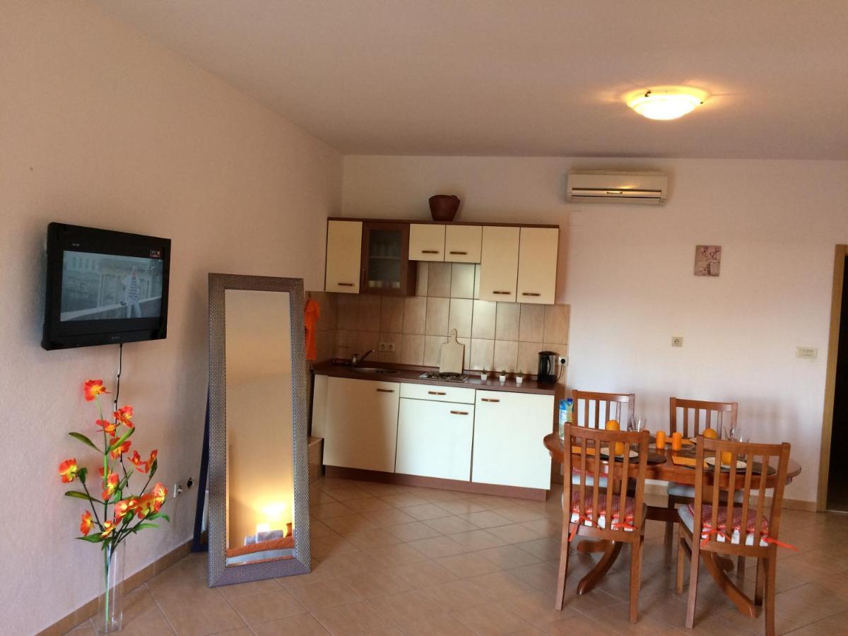 Apartament Studio Trogir Ivan Plano Zewnętrze zdjęcie