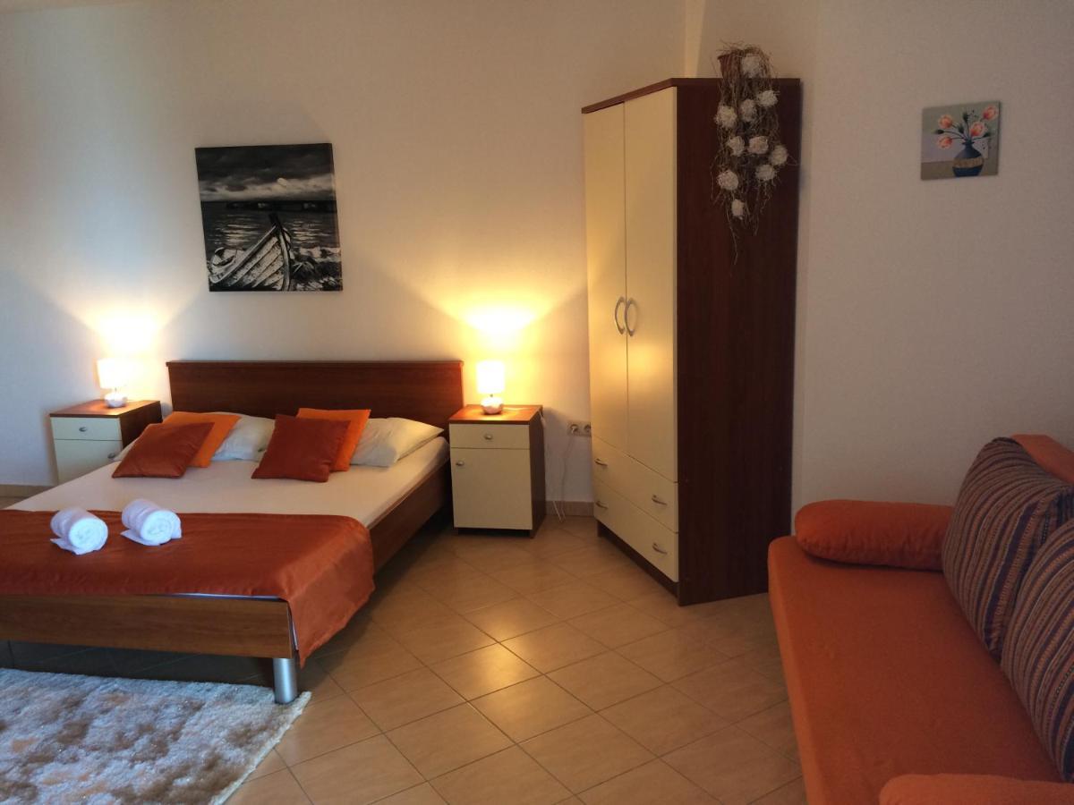 Apartament Studio Trogir Ivan Plano Zewnętrze zdjęcie